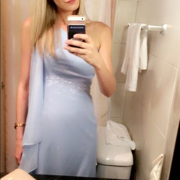 Sky blue evening gown - Picture 3 of 4